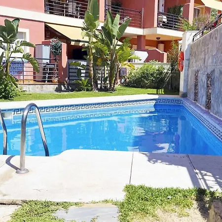 Nuevo Con Piscina Y Parking En La Playa Lejlighed