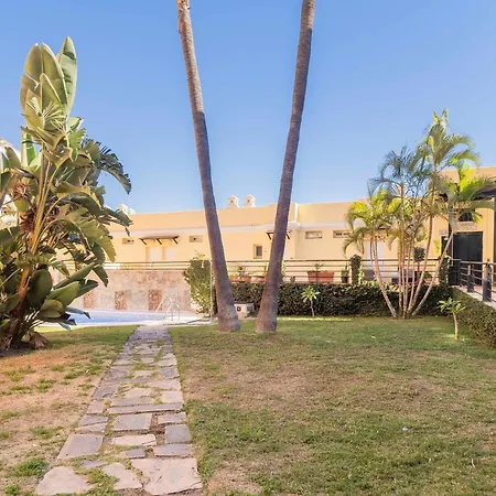 Nuevo Con Piscina Y Parking En La Playa Lejlighed *
